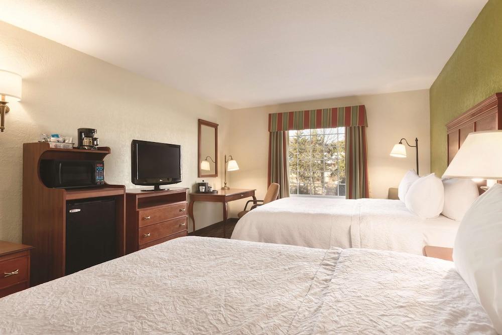 Hampton Inn & Suites Greenfield Luaran gambar