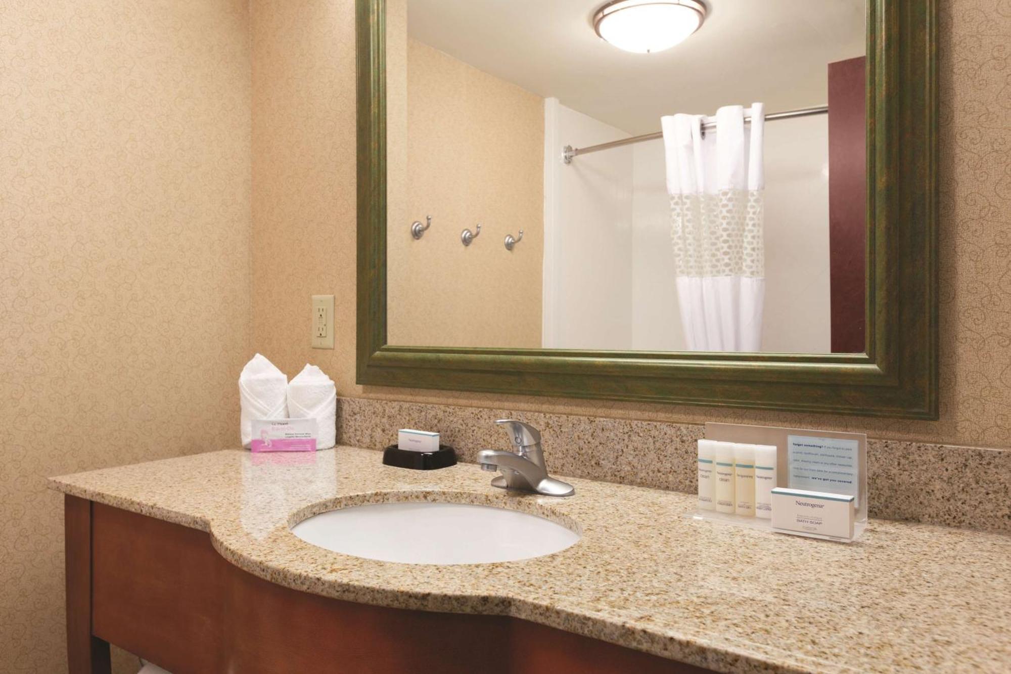 Hampton Inn & Suites Greenfield Luaran gambar